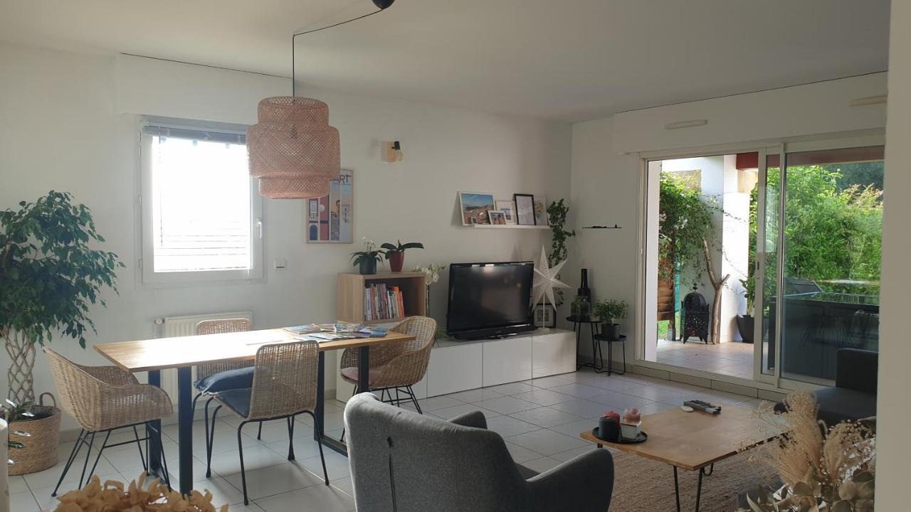 Appartement Calme Avec Jardin Bidart Biarritz Exterior photo